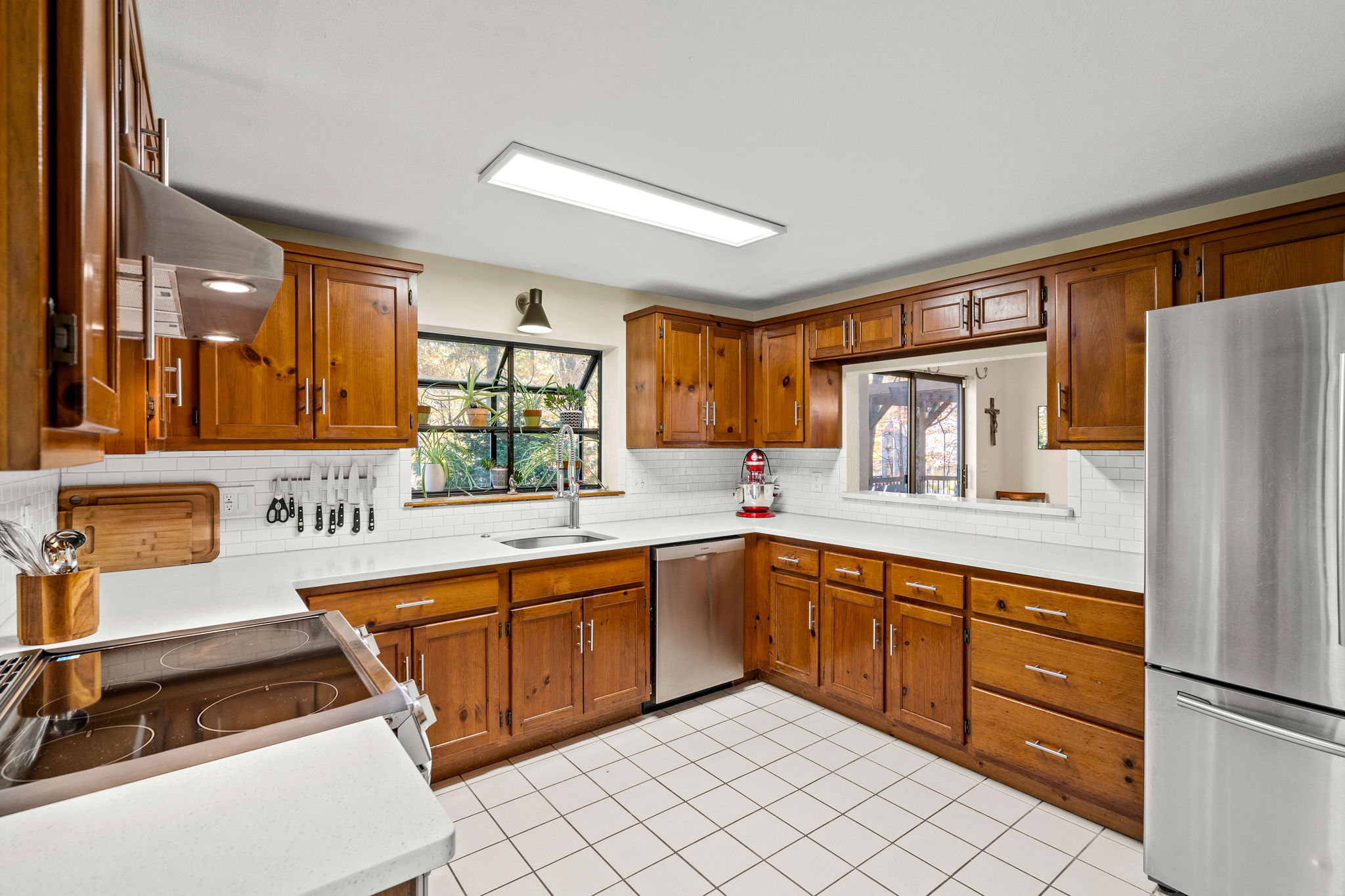 26 Colony Brook Ln, Derry, NH 03038, USA Photo 15