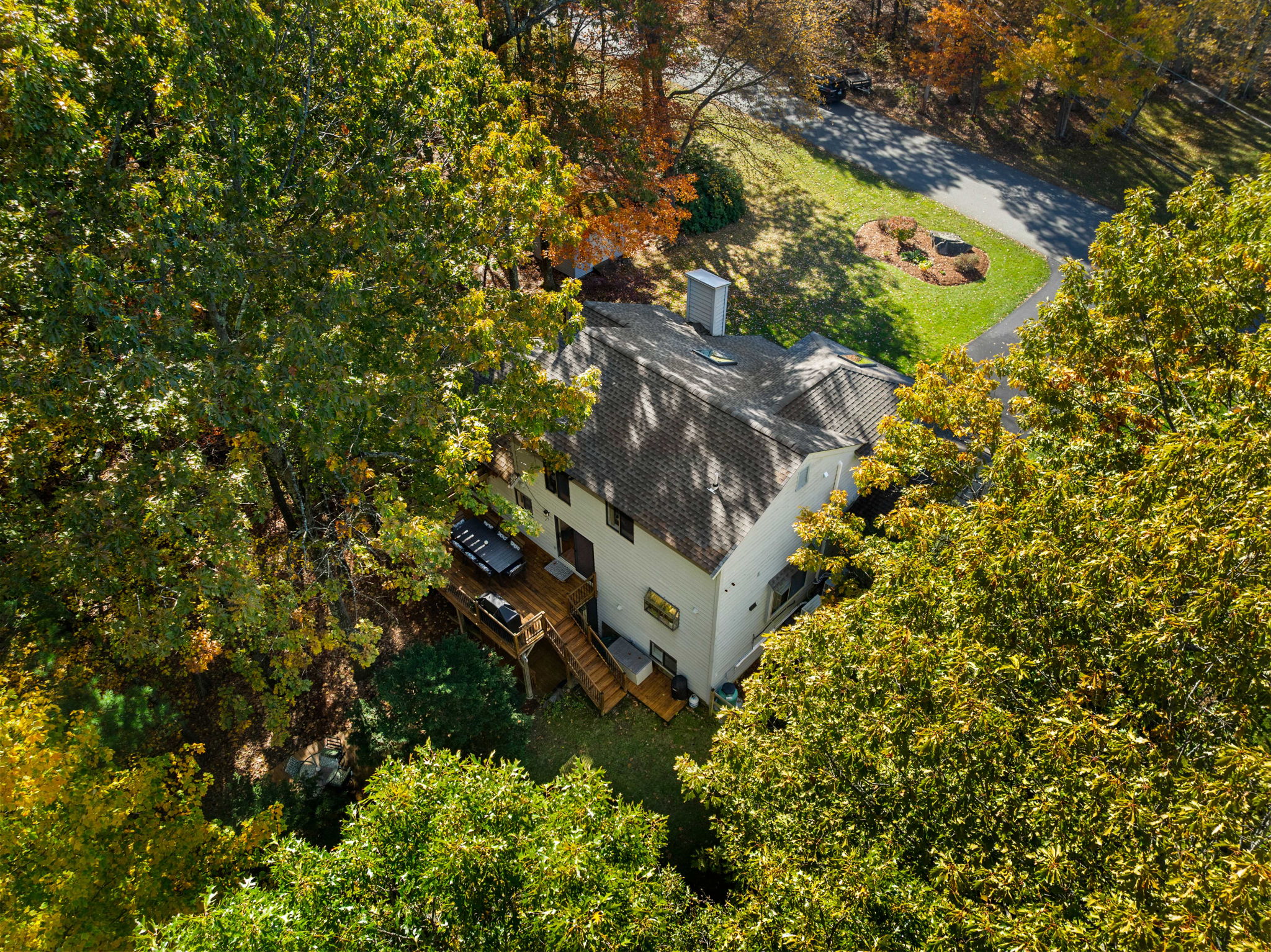 26 Colony Brook Ln, Derry, NH 03038, USA Photo 53