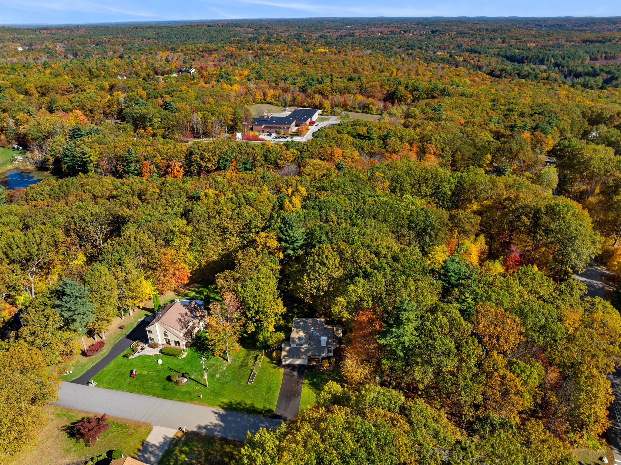 26 Colony Brook Ln, Derry, NH 03038, USA Photo 60