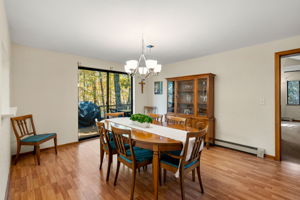 26 Colony Brook Ln, Derry, NH 03038, USA Photo 9