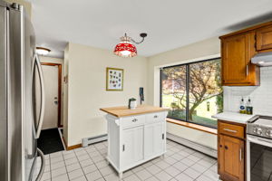 26 Colony Brook Ln, Derry, NH 03038, USA Photo 16