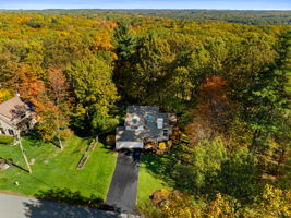 26 Colony Brook Ln, Derry, NH 03038, USA Photo 54