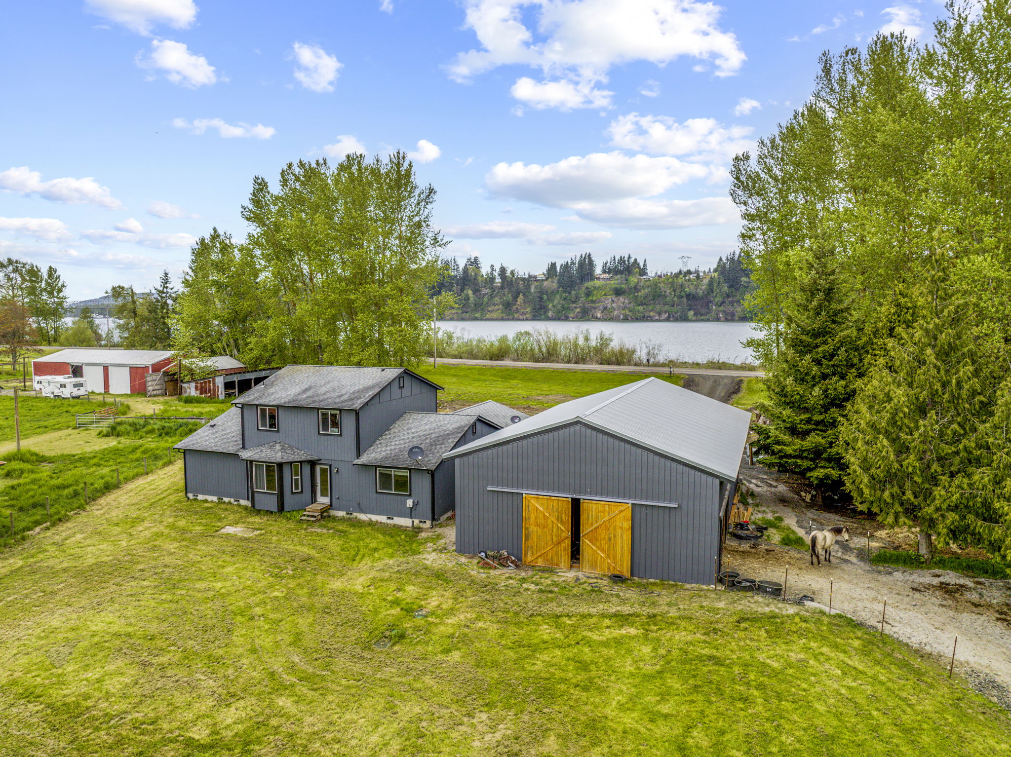 26 E Little Island Rd, Cathlamet, WA 98612 Corey James Photography