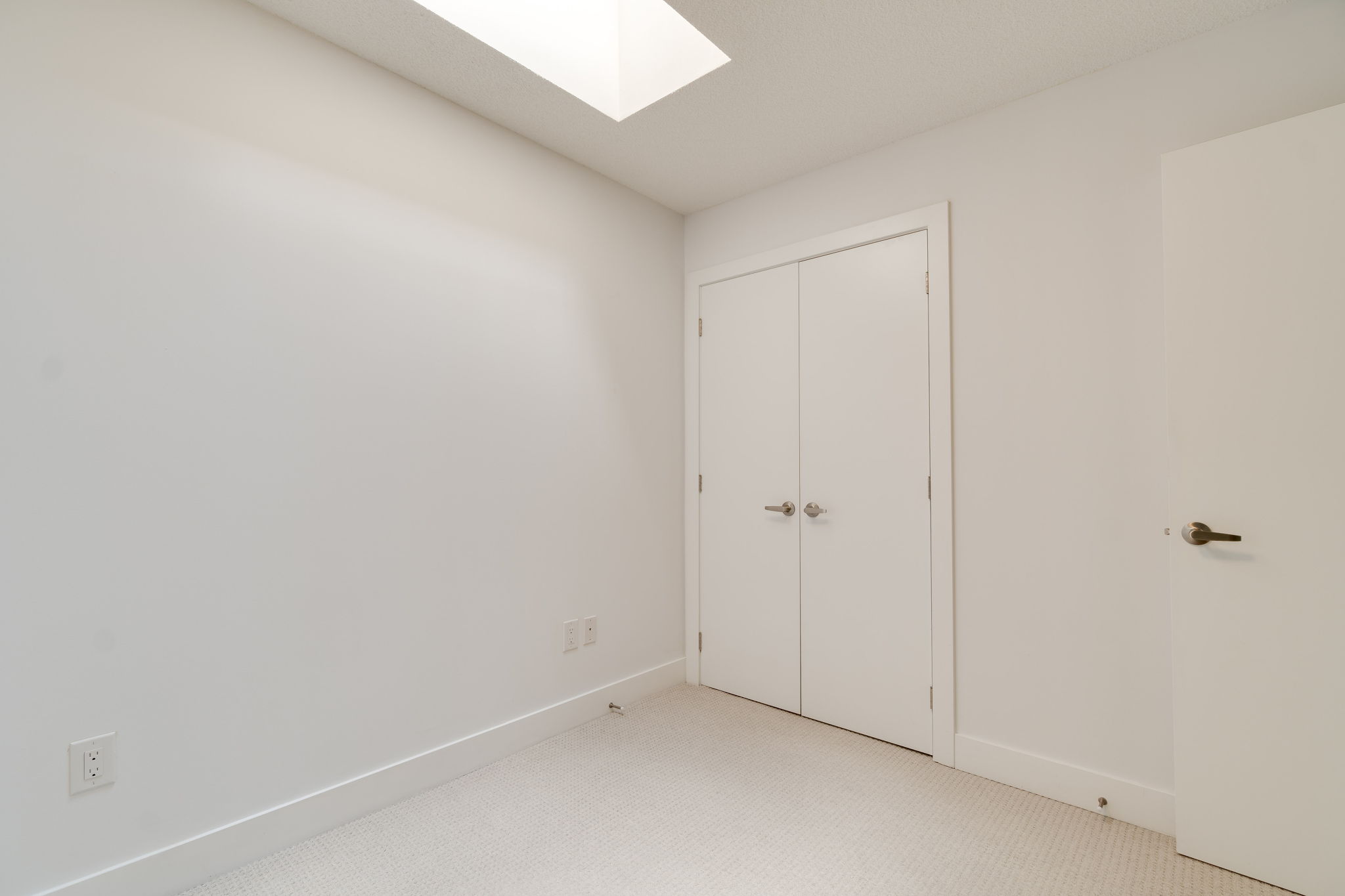 Toronto property showcase — delivered property photograph 21