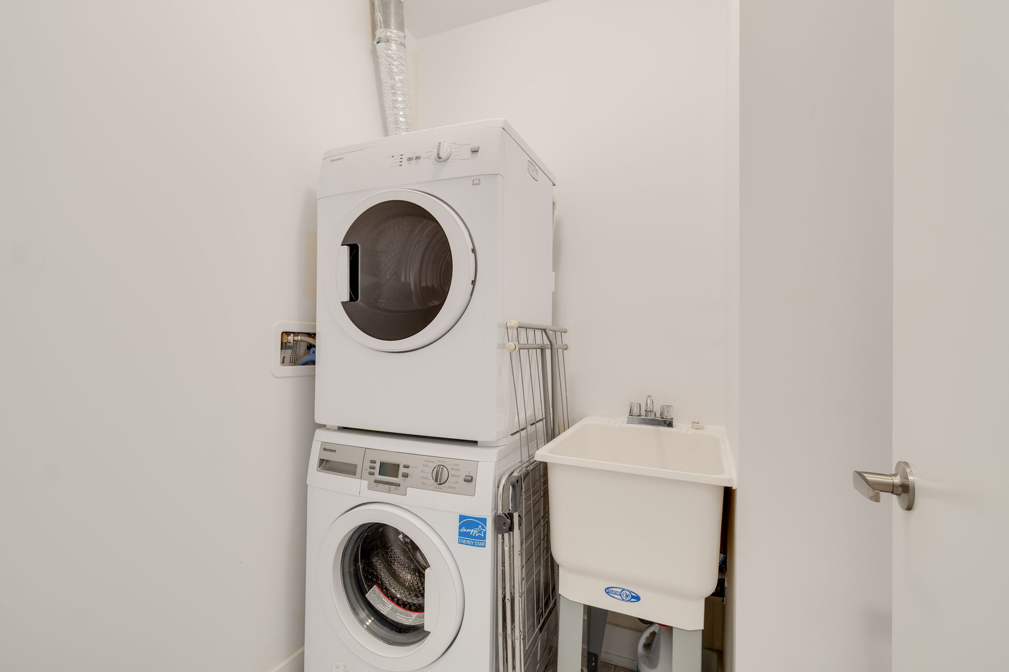 Toronto property showcase — delivered property photograph 12