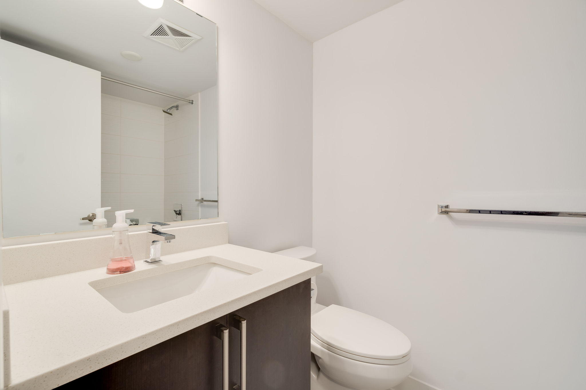 Toronto property showcase — delivered property photograph 19