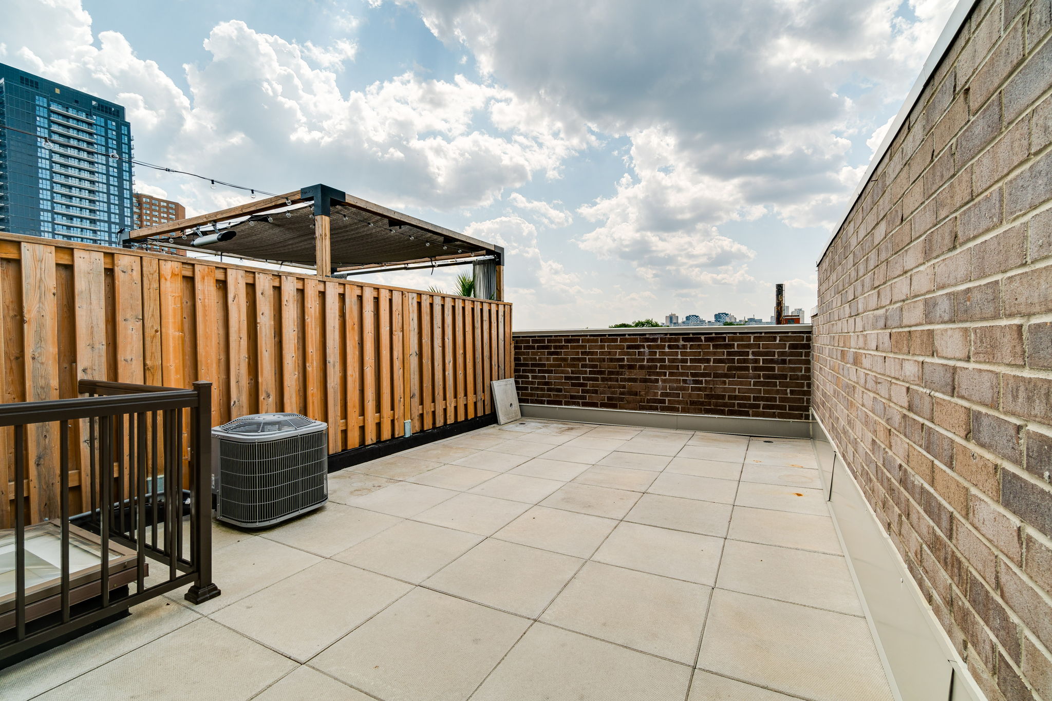 Toronto property showcase — delivered property photograph 26