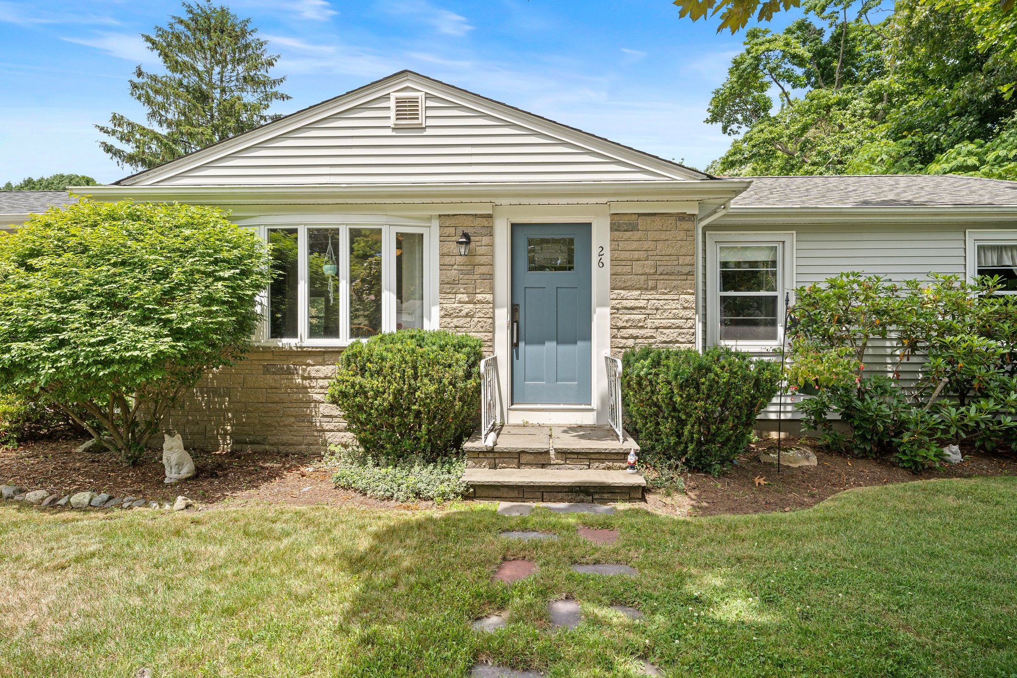 26 Griffith Dr, Riverside, RI 02915, USA Photo 3