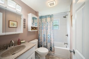 26 Griffith Dr, Riverside, RI 02915, USA Photo 31