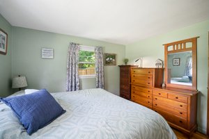 26 Griffith Dr, Riverside, RI 02915, USA Photo 36