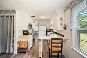 26 Griffith Dr, Riverside, RI 02915, USA Photo 19