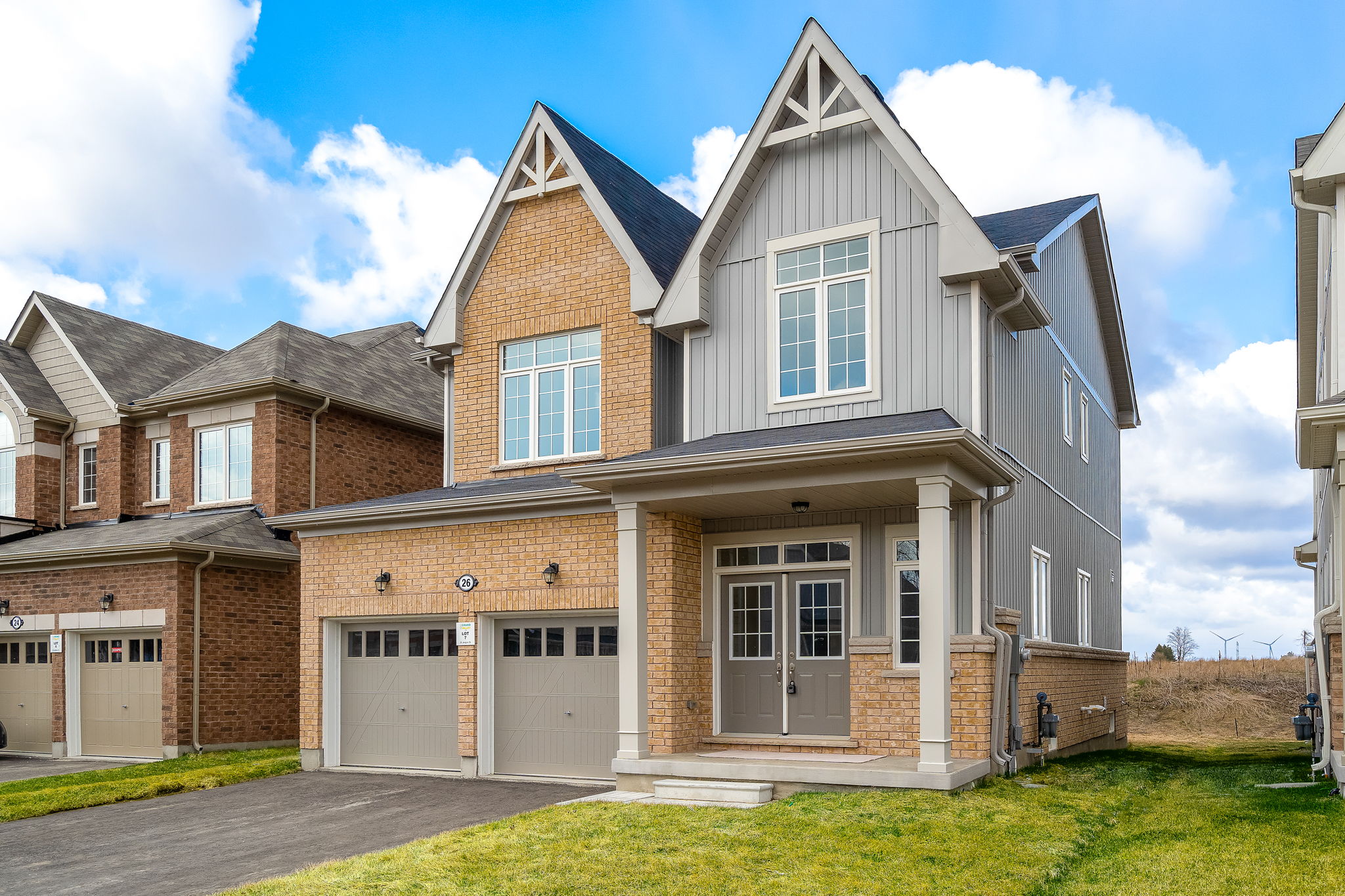  26 Jenkins St, Grand Valley, ON L9W, US Photo 2