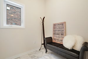  26 Jenkins St, Grand Valley, ON L9W, US Photo 14