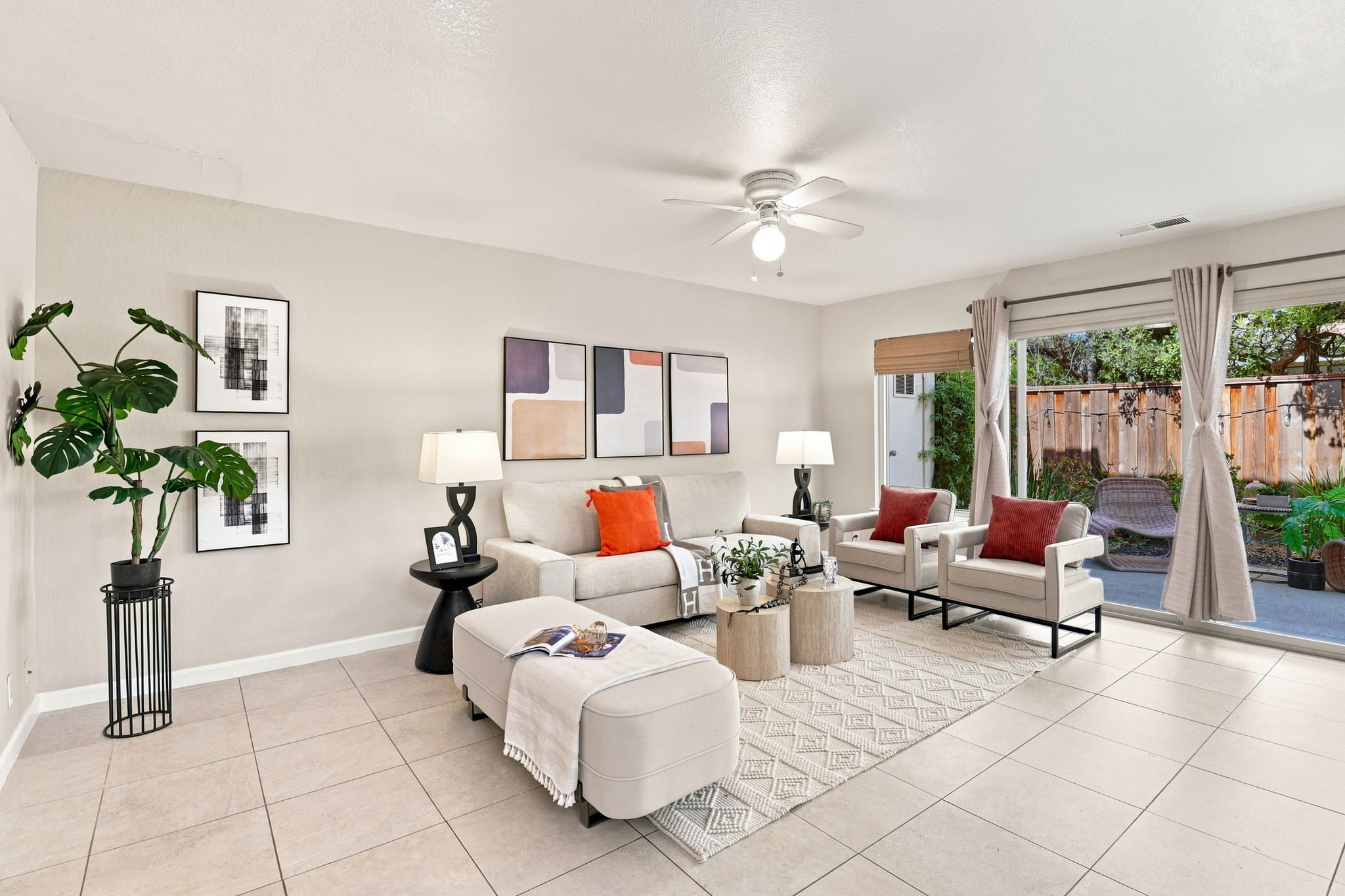 012_F8_26 Lido Cir