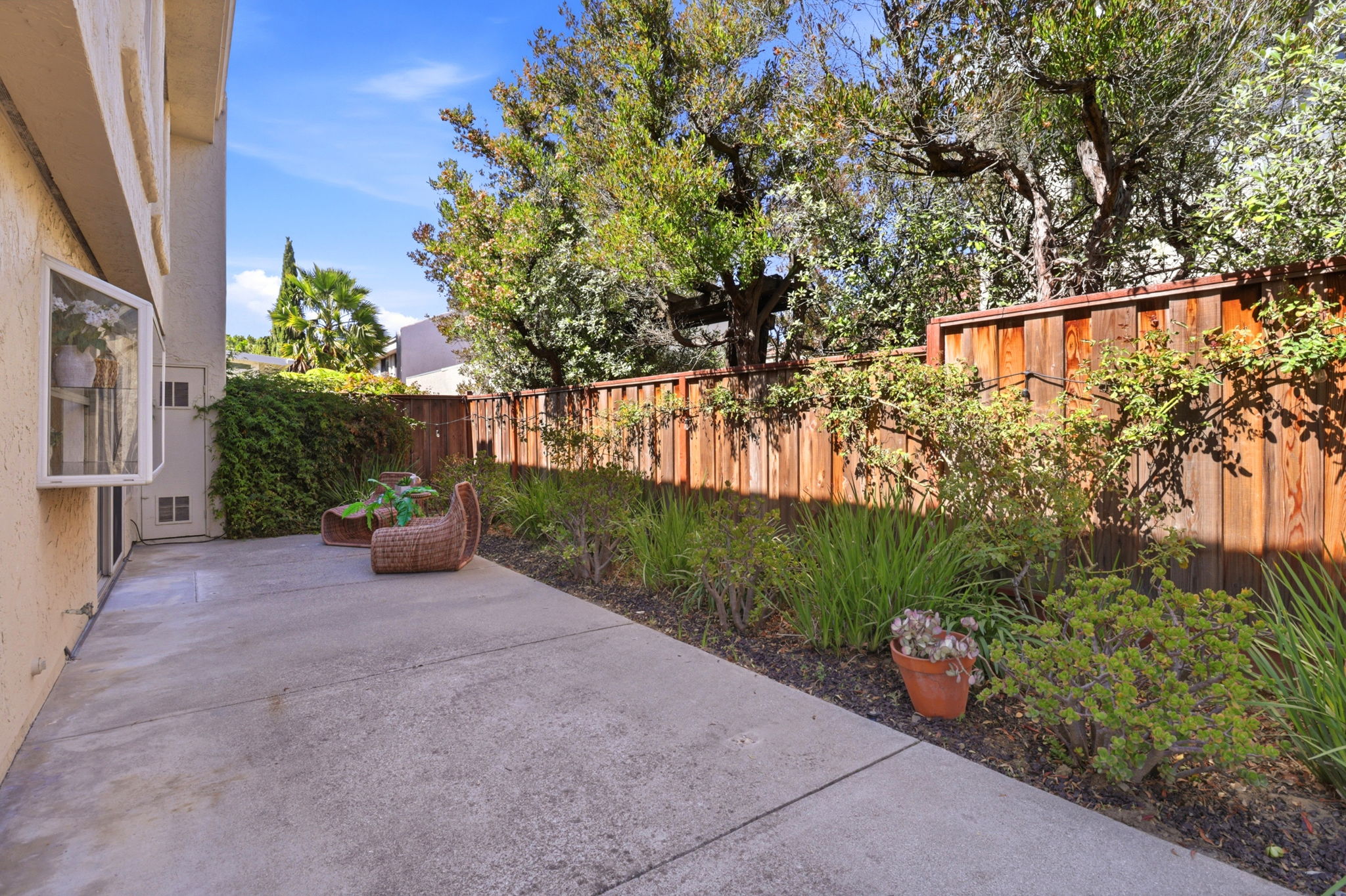 048_F8_26 Lido Cir