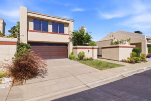 002_F8_26 Lido Cir