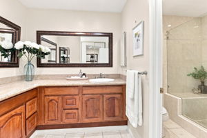 039_F8_26 Lido Cir