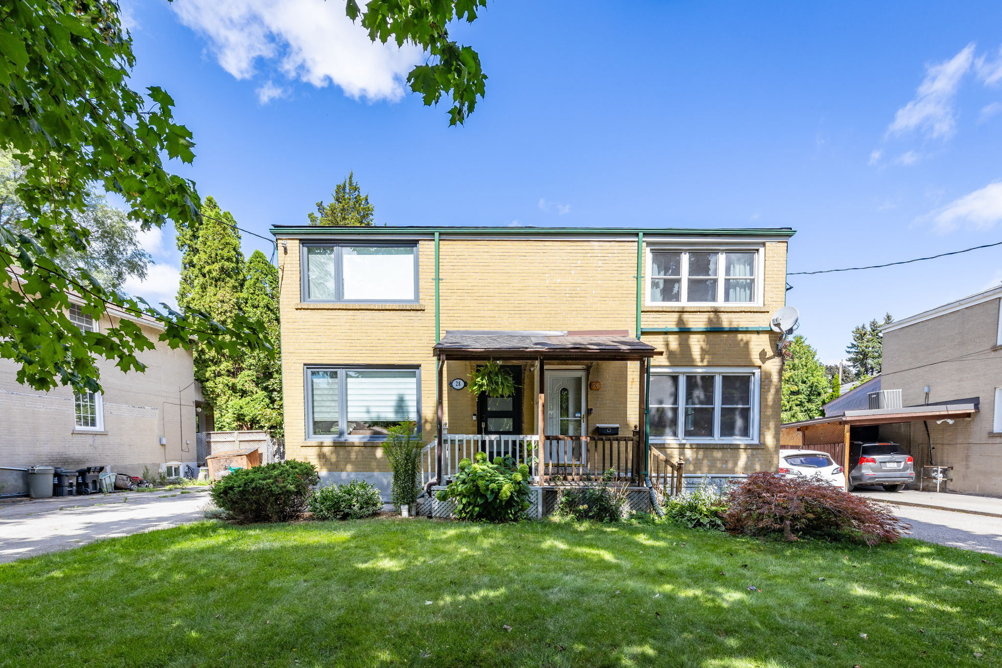 Property in Toronto — delivered property photograph 3