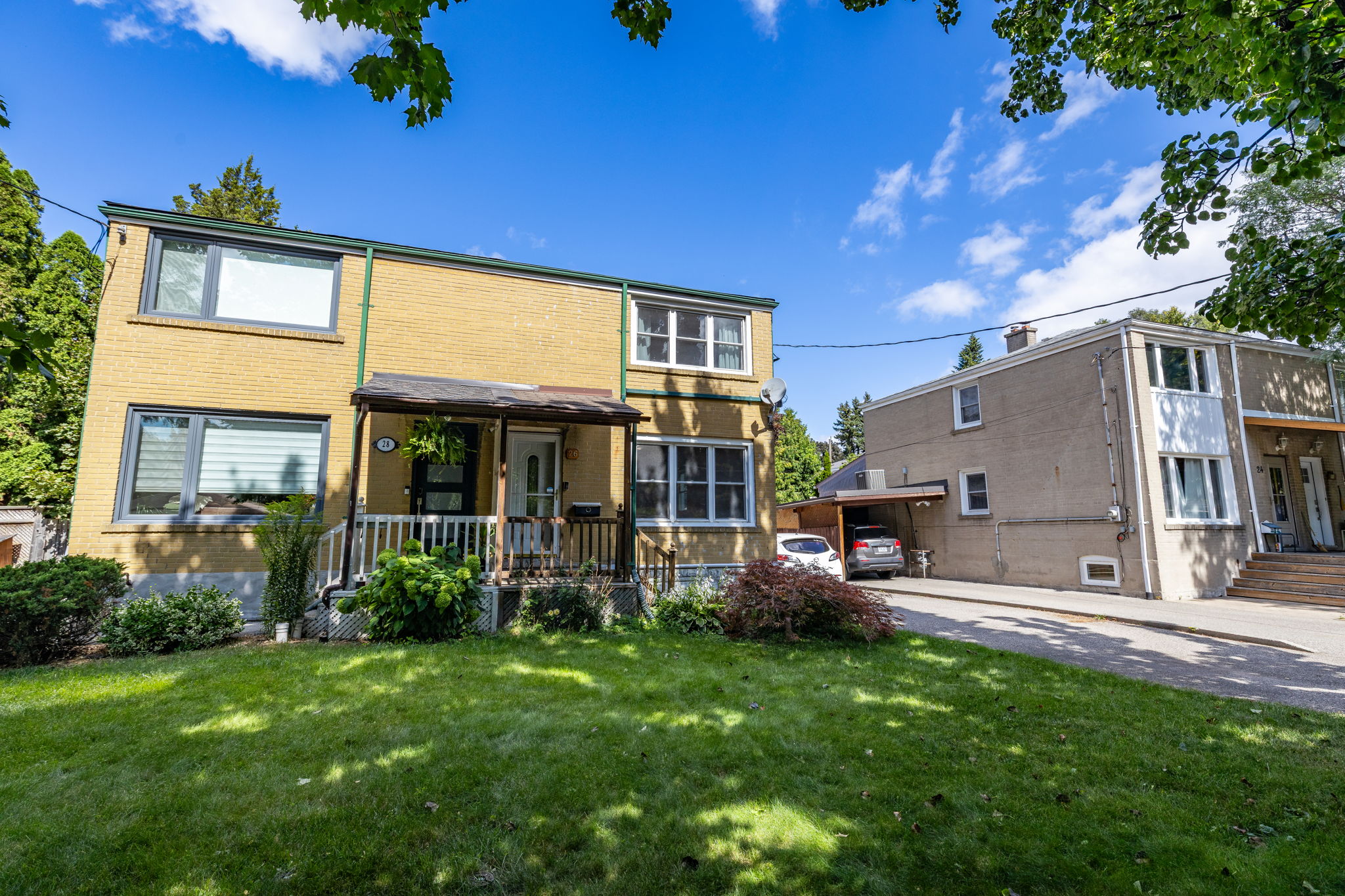 Property in Toronto — delivered property photograph 4