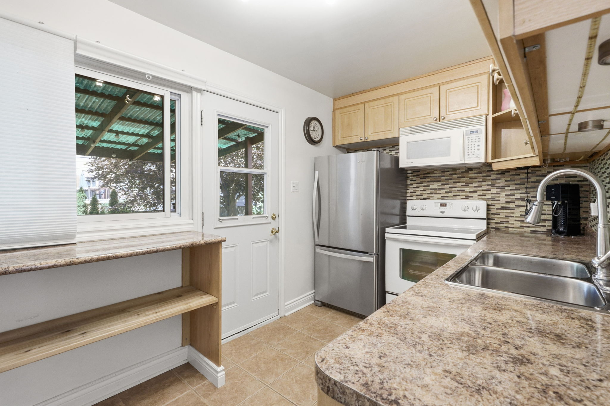 Property in Toronto — delivered property photograph 11