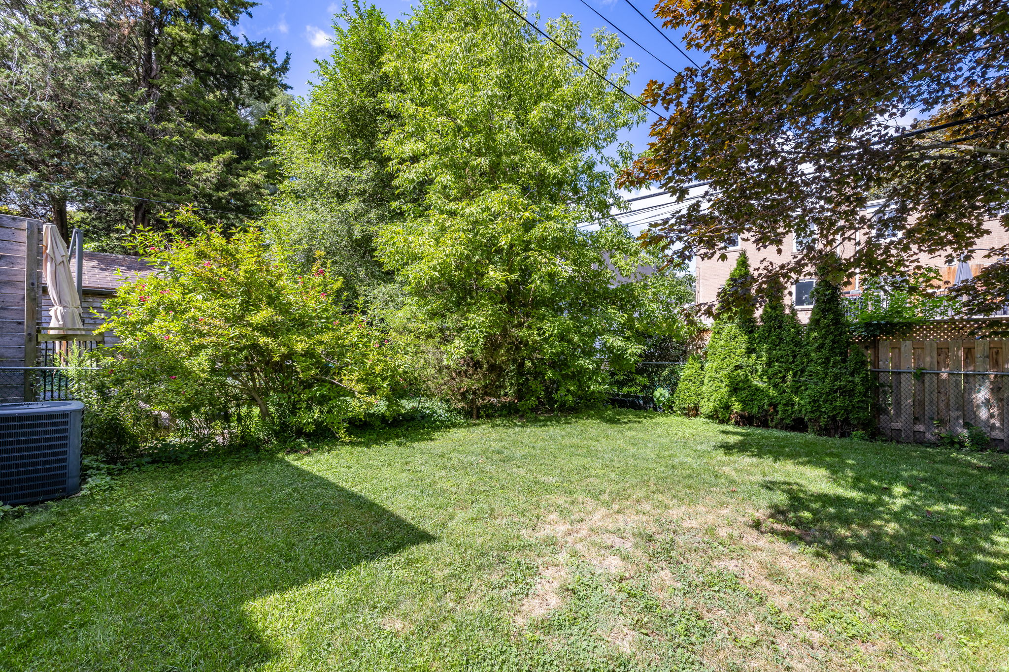 Property in Toronto — delivered property photograph 31