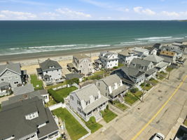  Photo 44