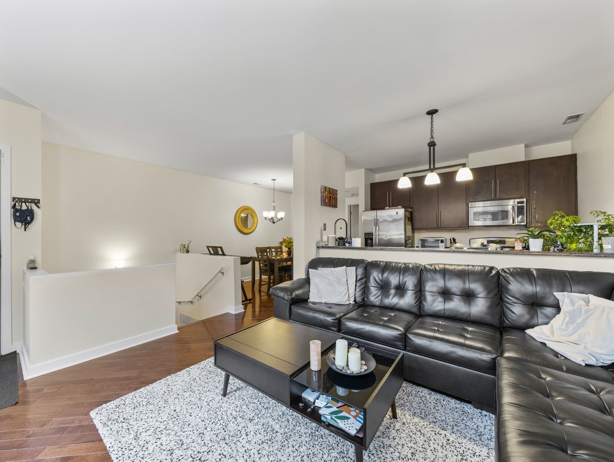 26 N May St, Chicago, IL 60607, USA Photo 9