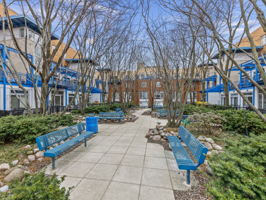 26 N May St, Chicago, IL 60607, USA Photo 23