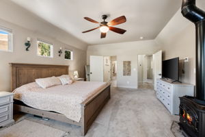 Primary Bedroom (2)