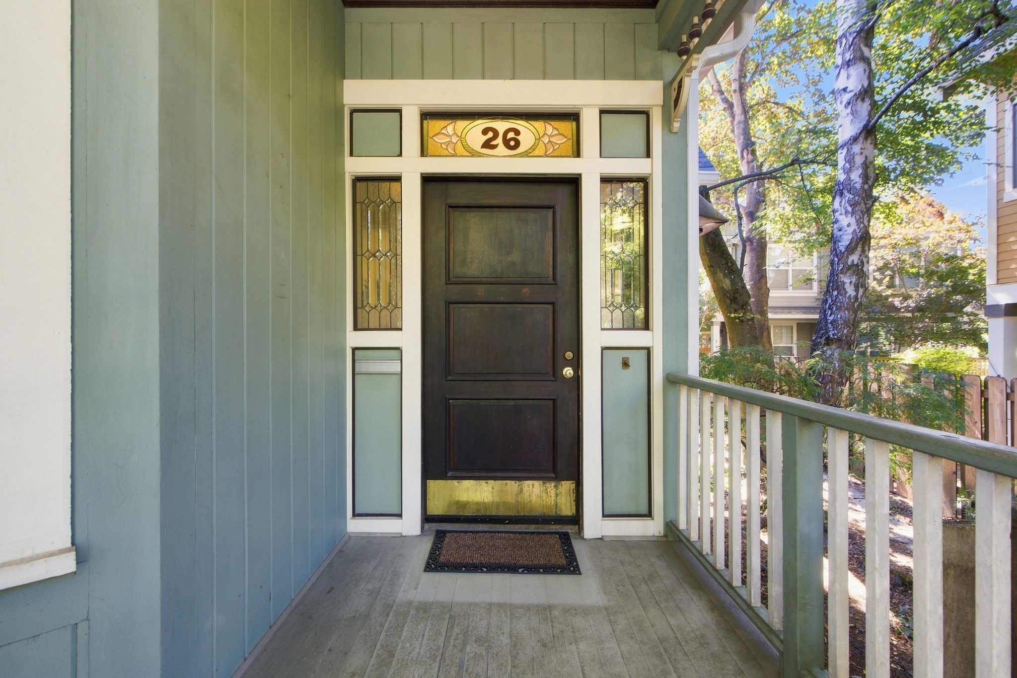  Photo 8
