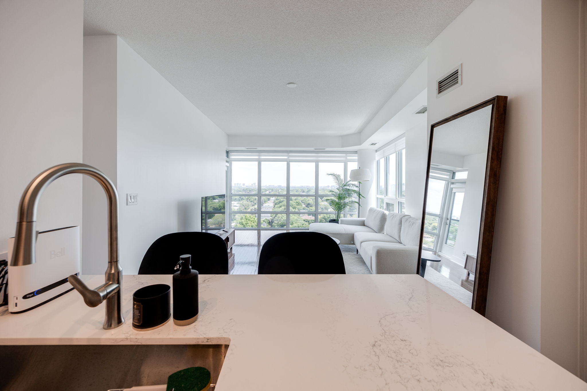 Toronto property showcase — delivered property photograph 14