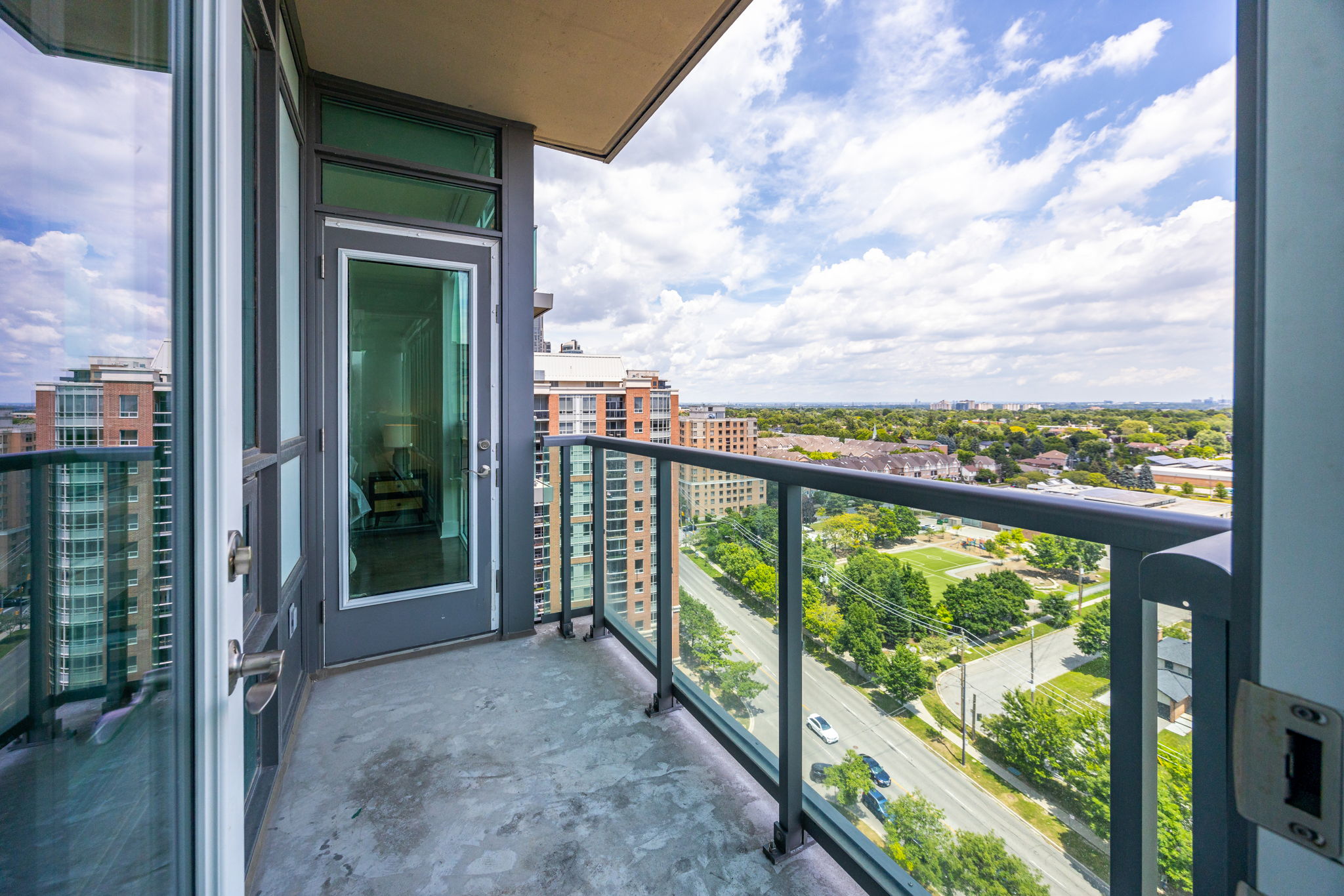 Toronto property showcase — delivered property photograph 26