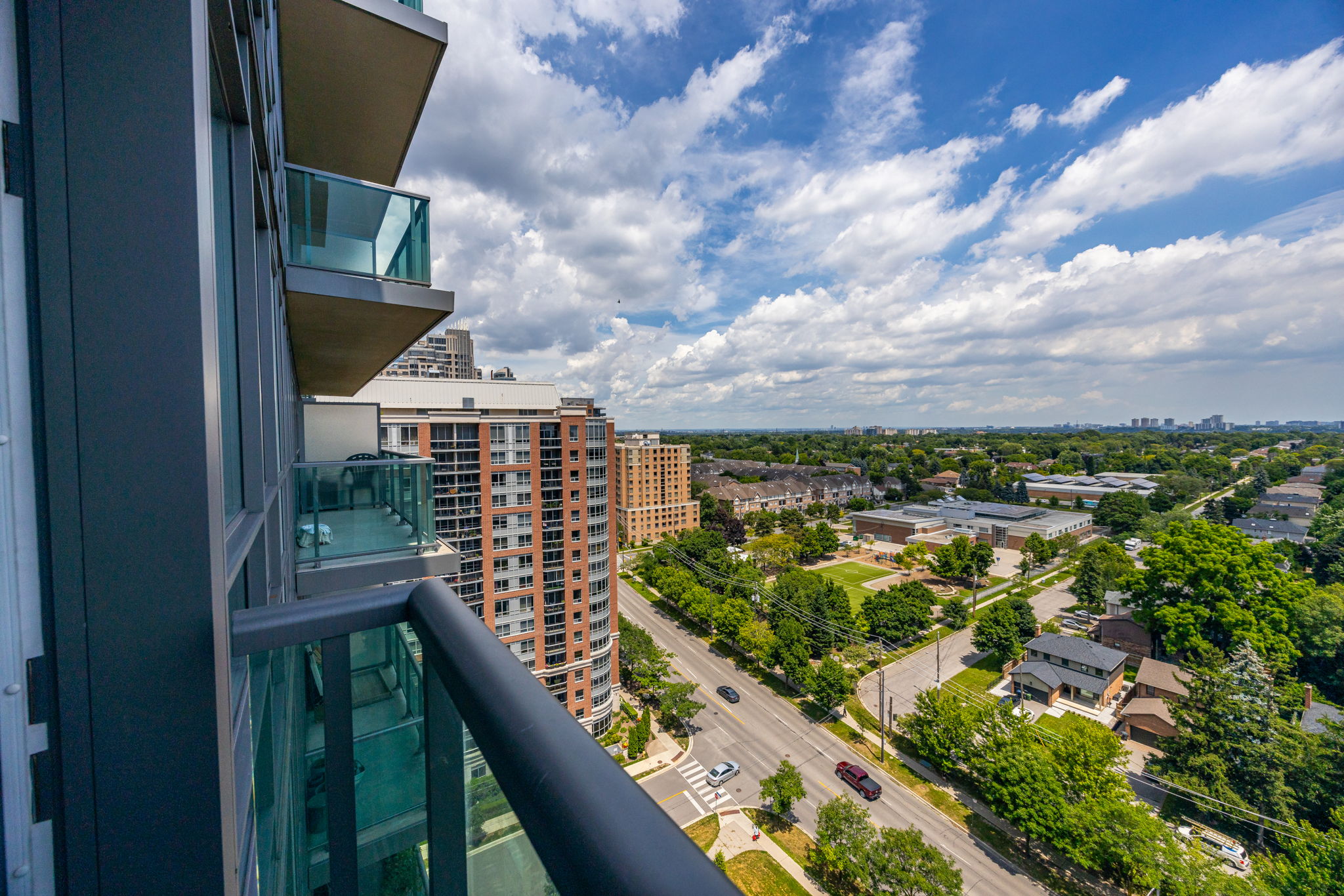 Toronto property showcase — delivered property photograph 28
