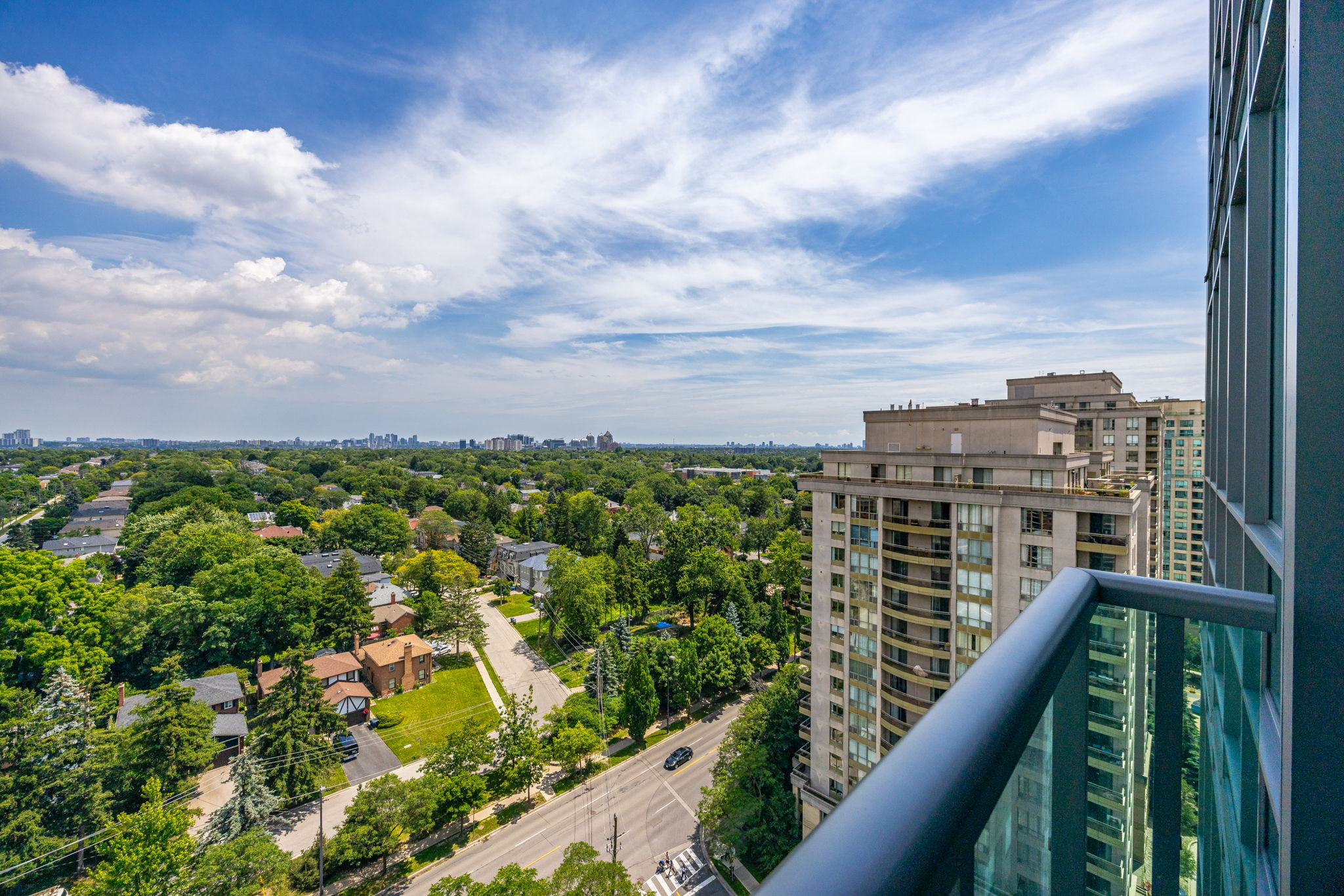 Toronto property showcase — delivered property photograph 29