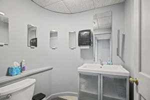  Photo 47