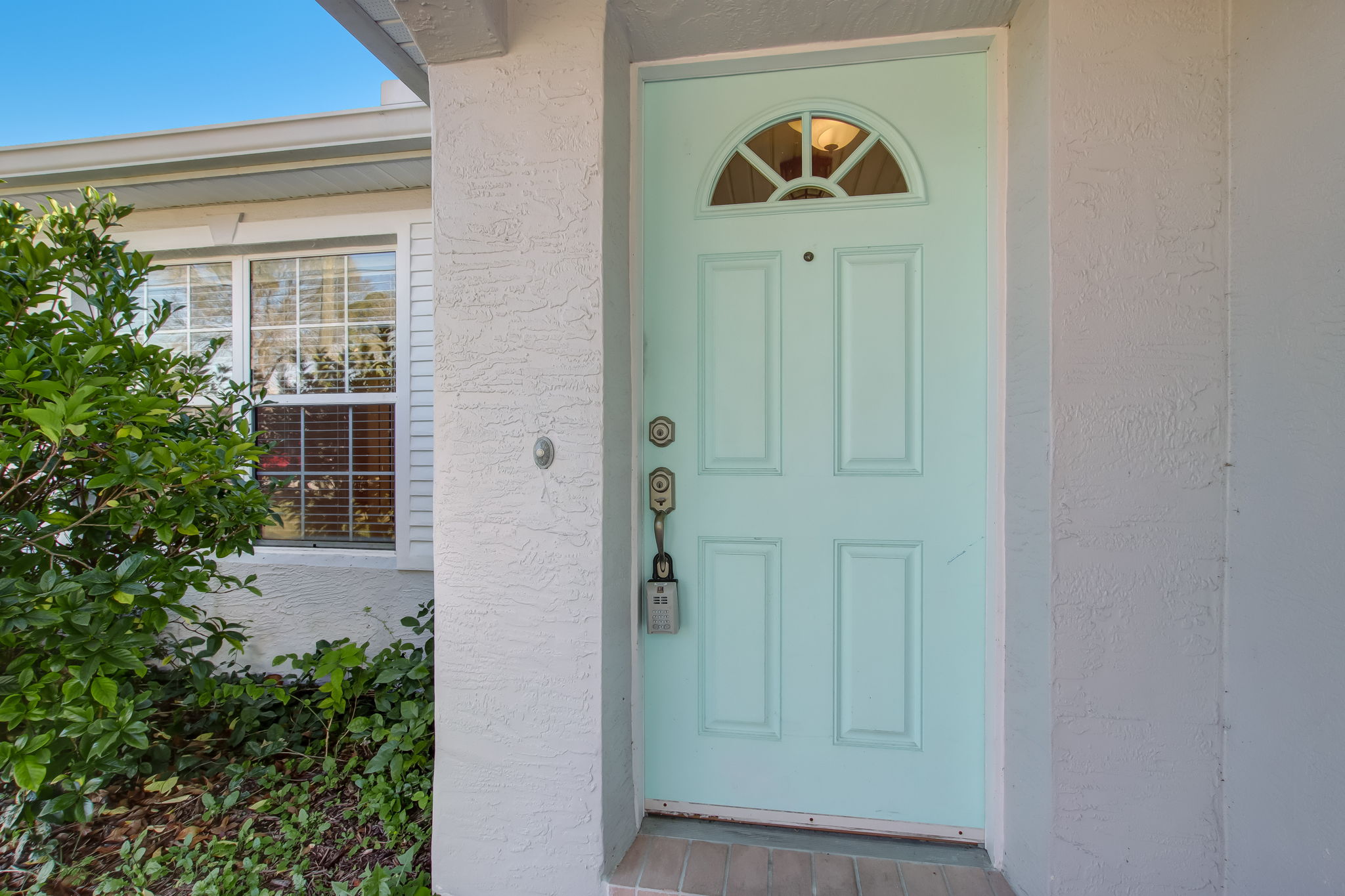 Front Entry Detail