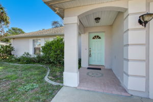 Front Entry Detail