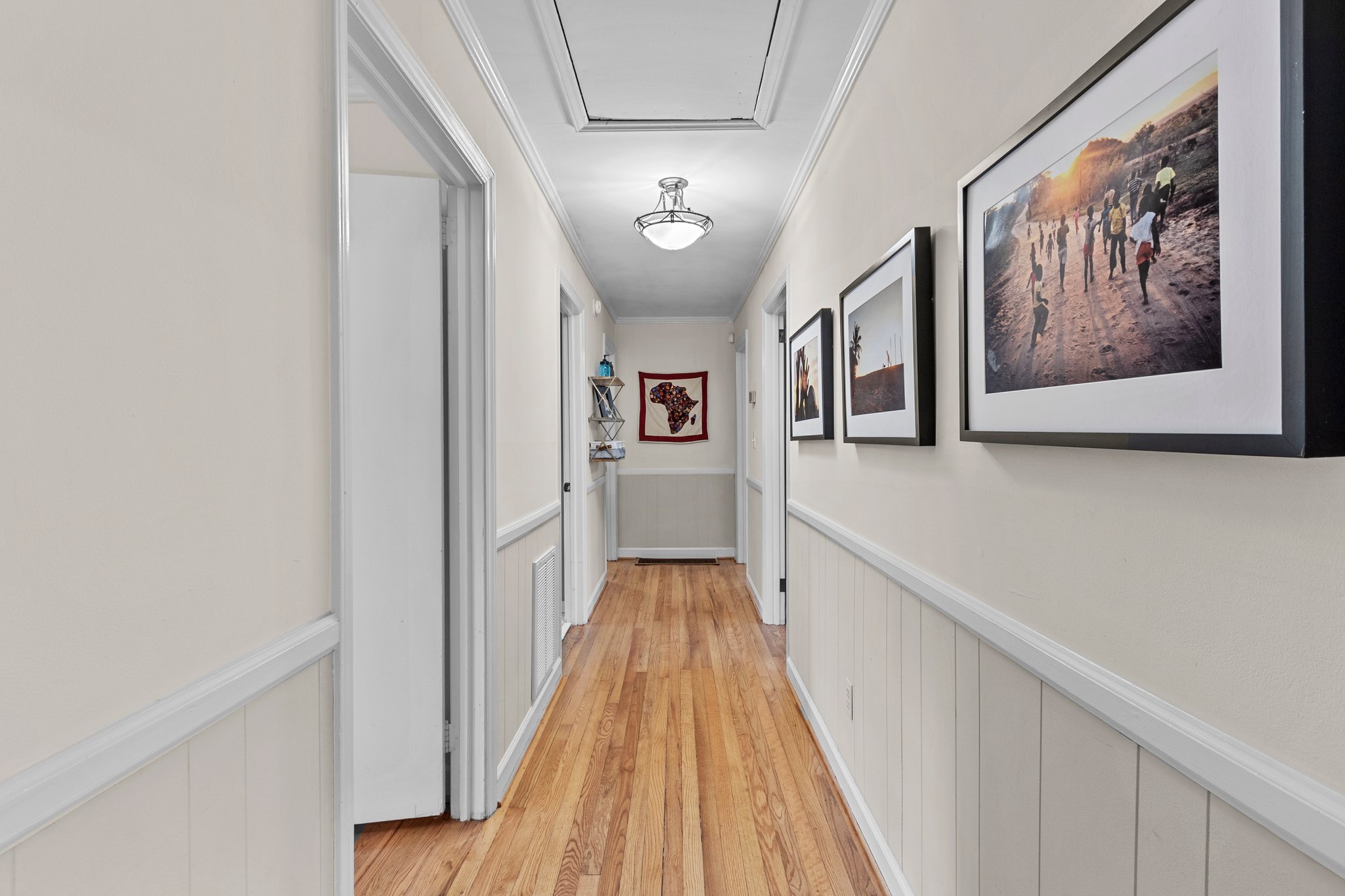 26 S Circle Dr, Chapel Hill, NC 27516, USA Photo 12