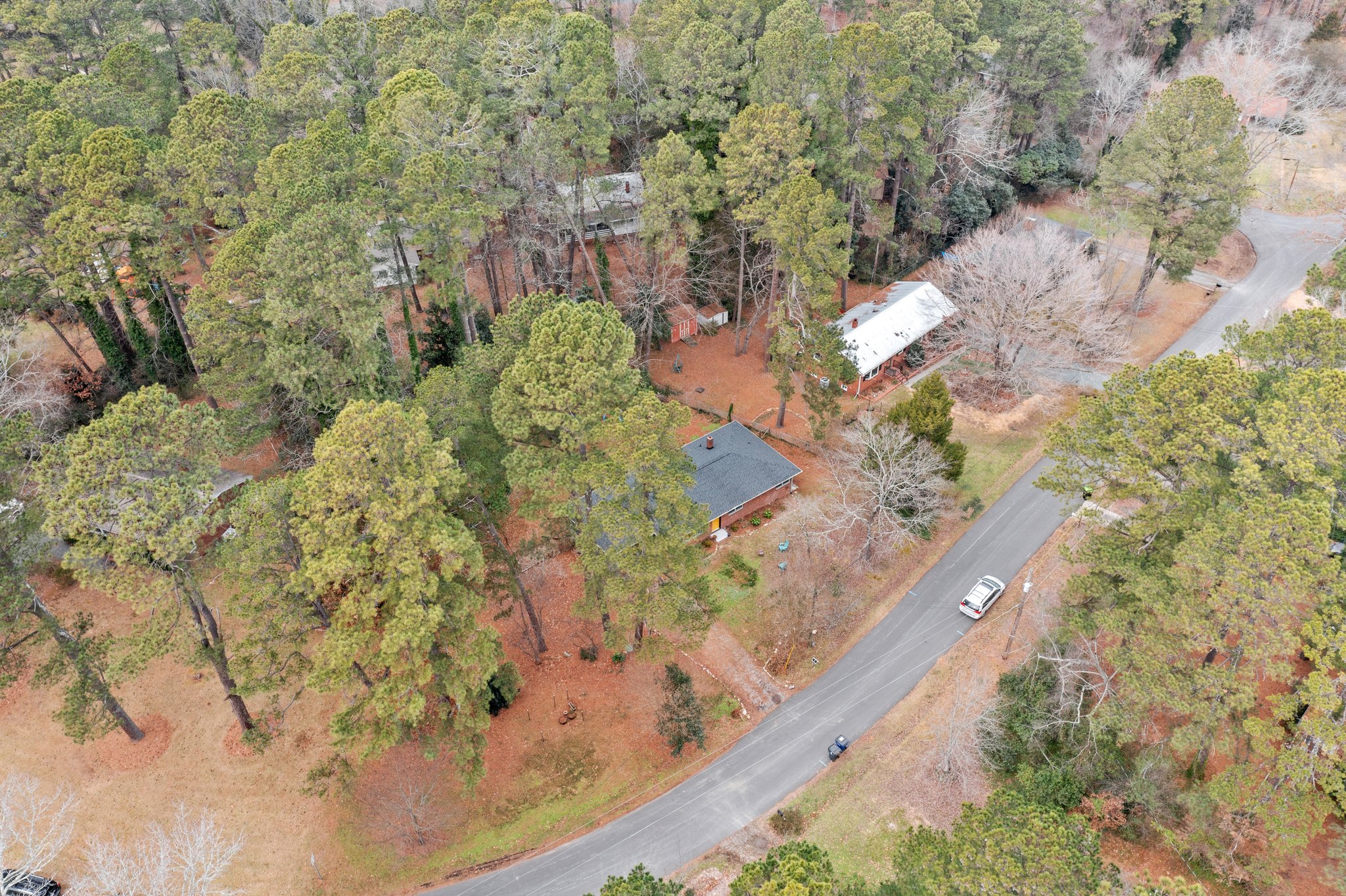 26 S Circle Dr, Chapel Hill, NC 27516, USA Photo 35