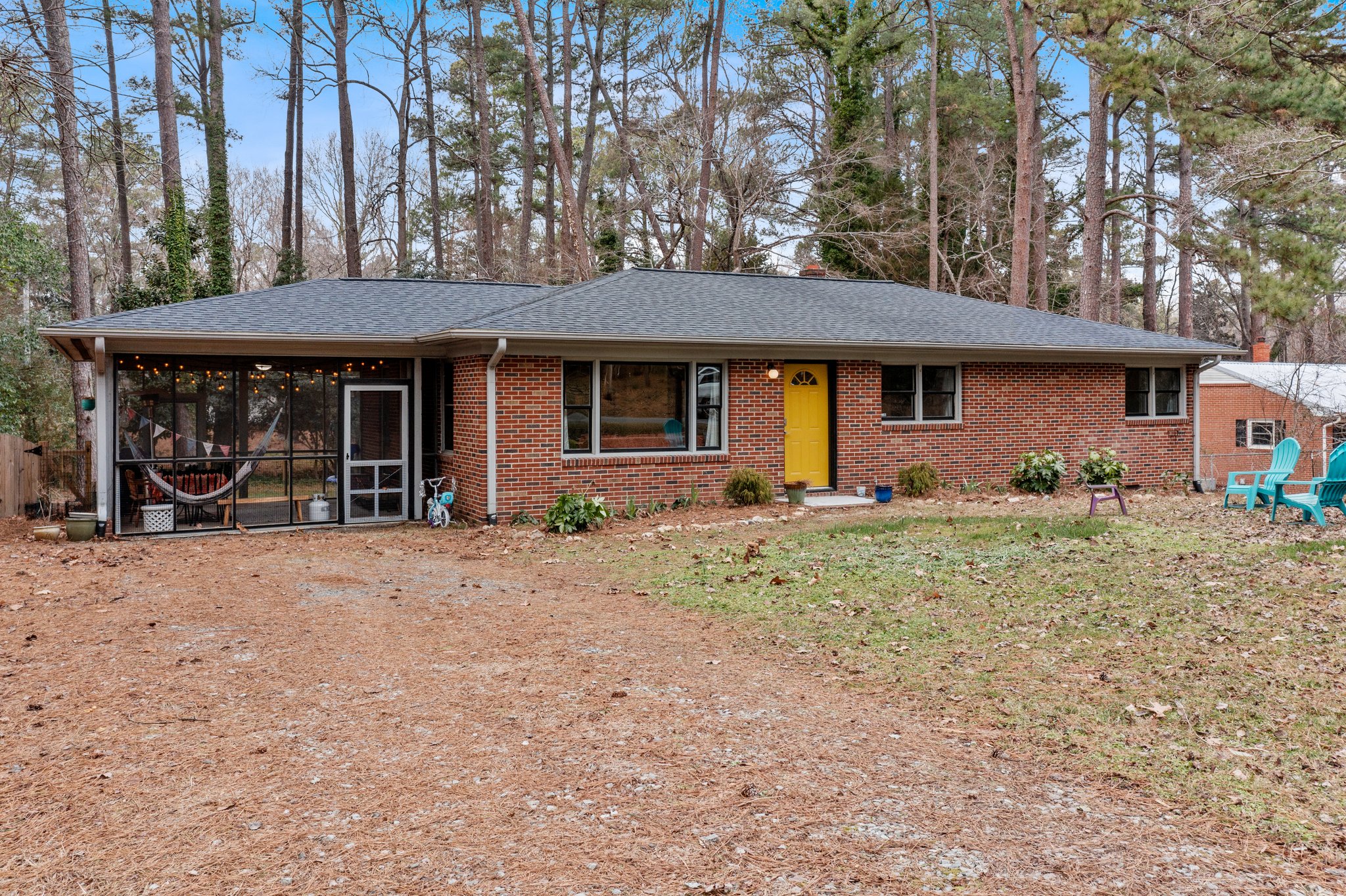 26 S Circle Dr, Chapel Hill, NC 27516, USA Photo 2