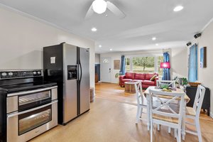 26 S Circle Dr, Chapel Hill, NC 27516, USA Photo 18