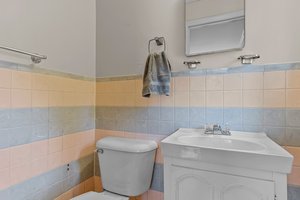 26 S Circle Dr, Chapel Hill, NC 27516, USA Photo 7