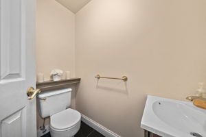  26 School St 207, Hull, MA 02045, US Photo 6