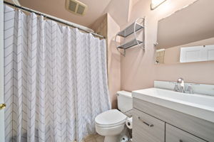  26 School St 207, Hull, MA 02045, US Photo 10
