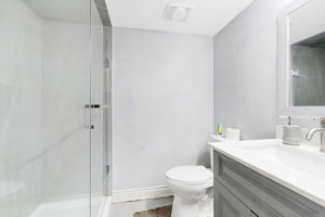 Photo 34
