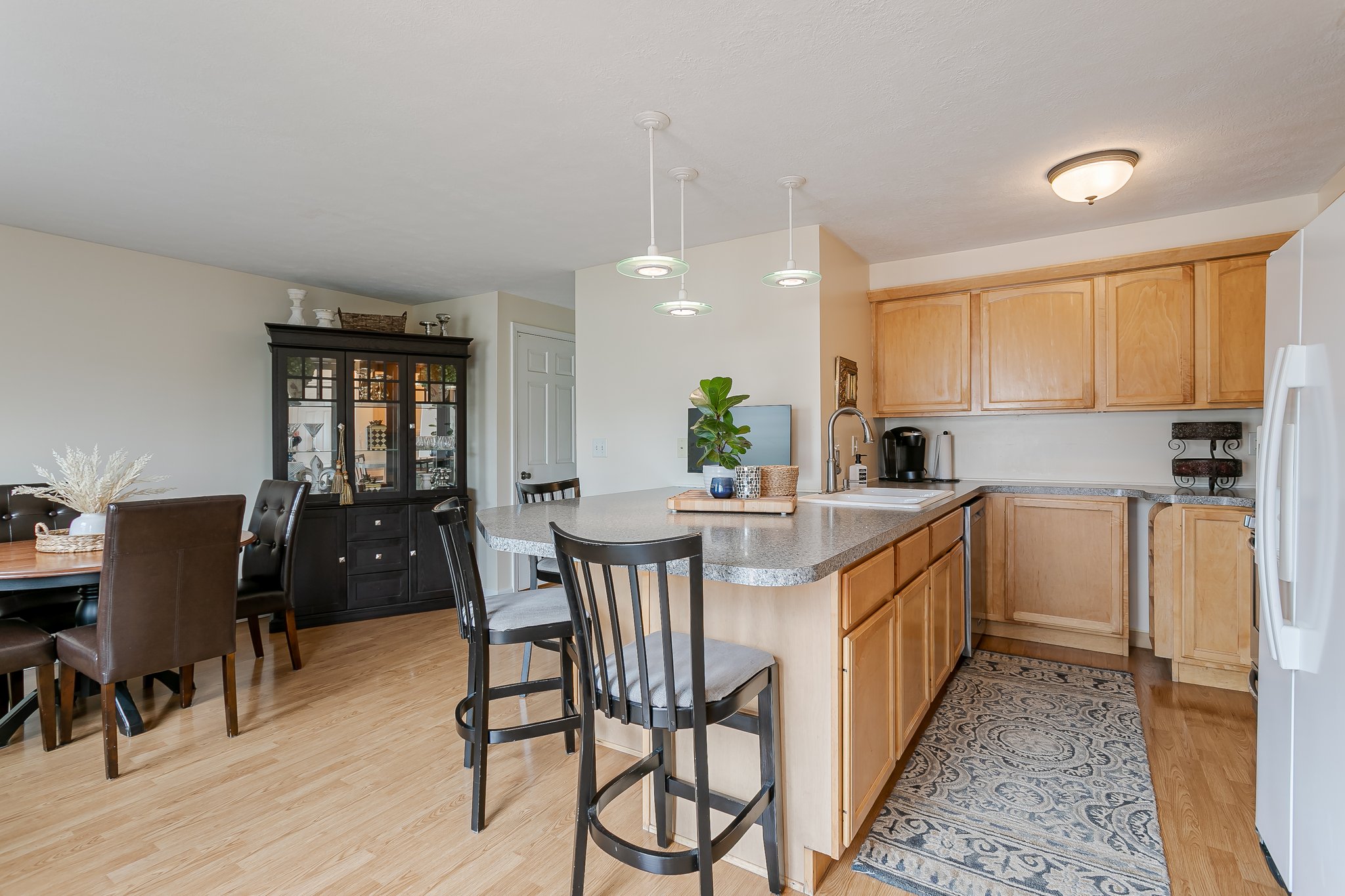 26 Summit Knolls Dr, ster, NY 14580 Realtogs