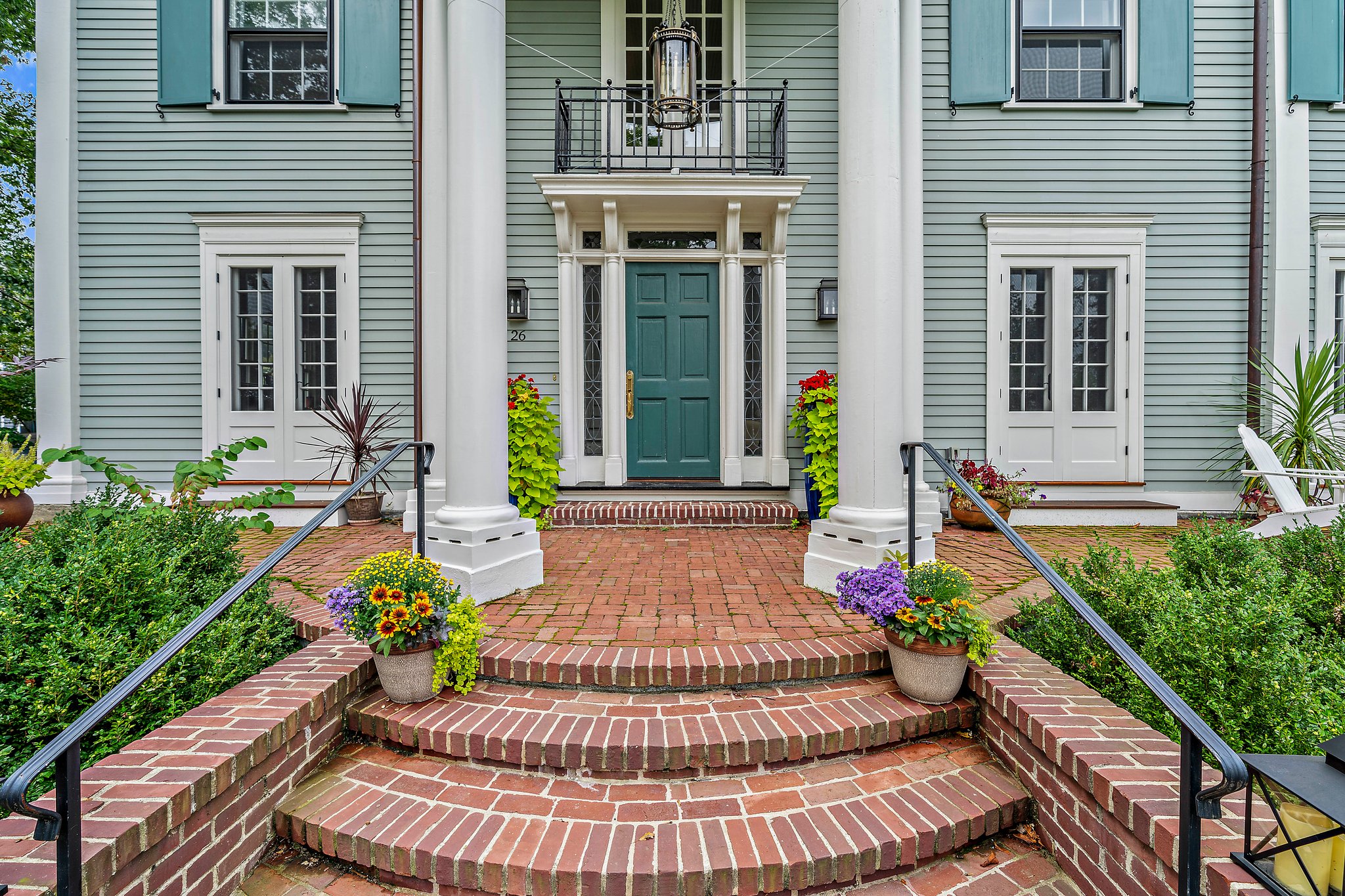  26 Weybridge Rd, Brookline, MA 02445, US Photo 3