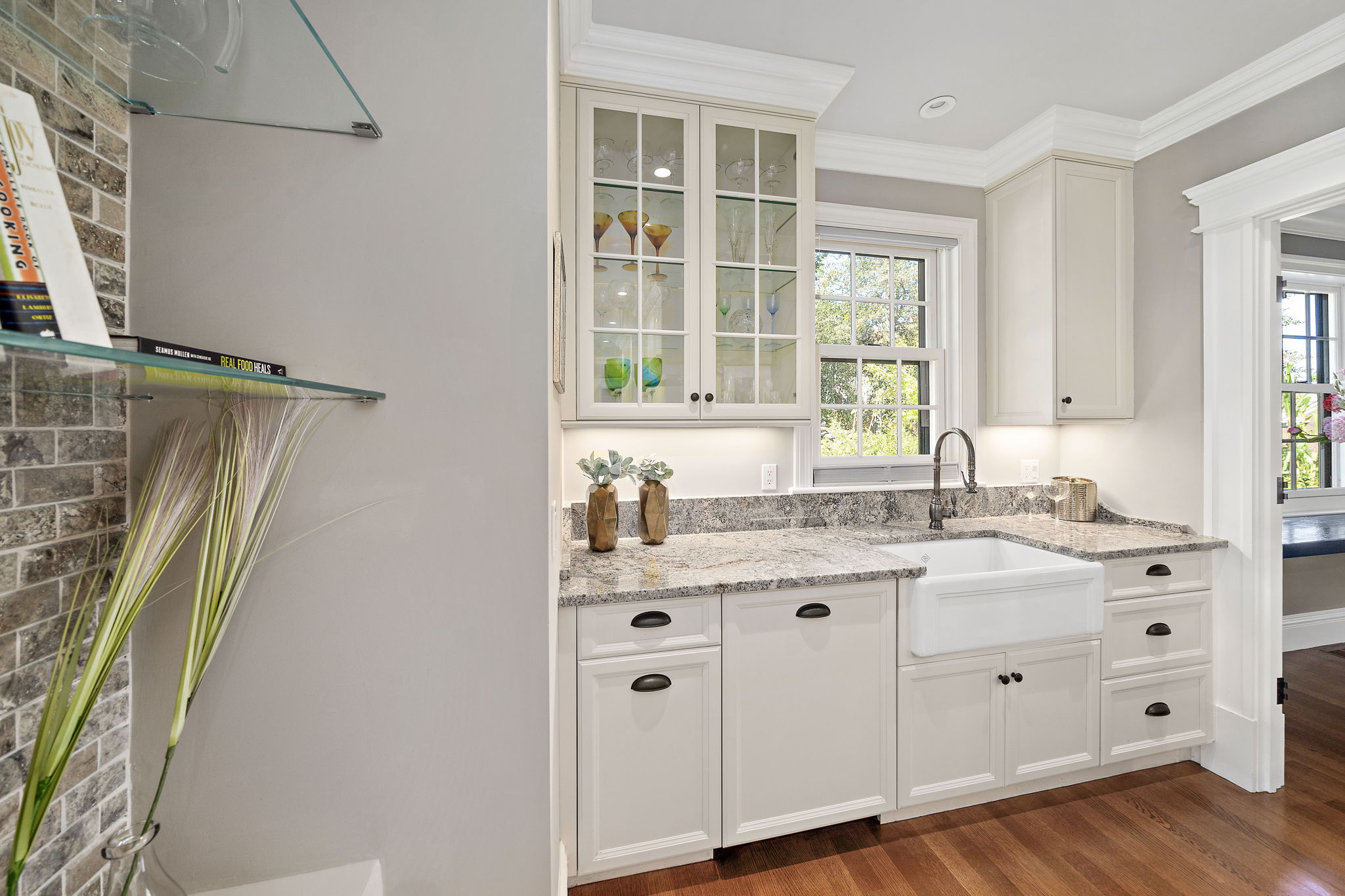  26 Weybridge Rd, Brookline, MA 02445, US Photo 17