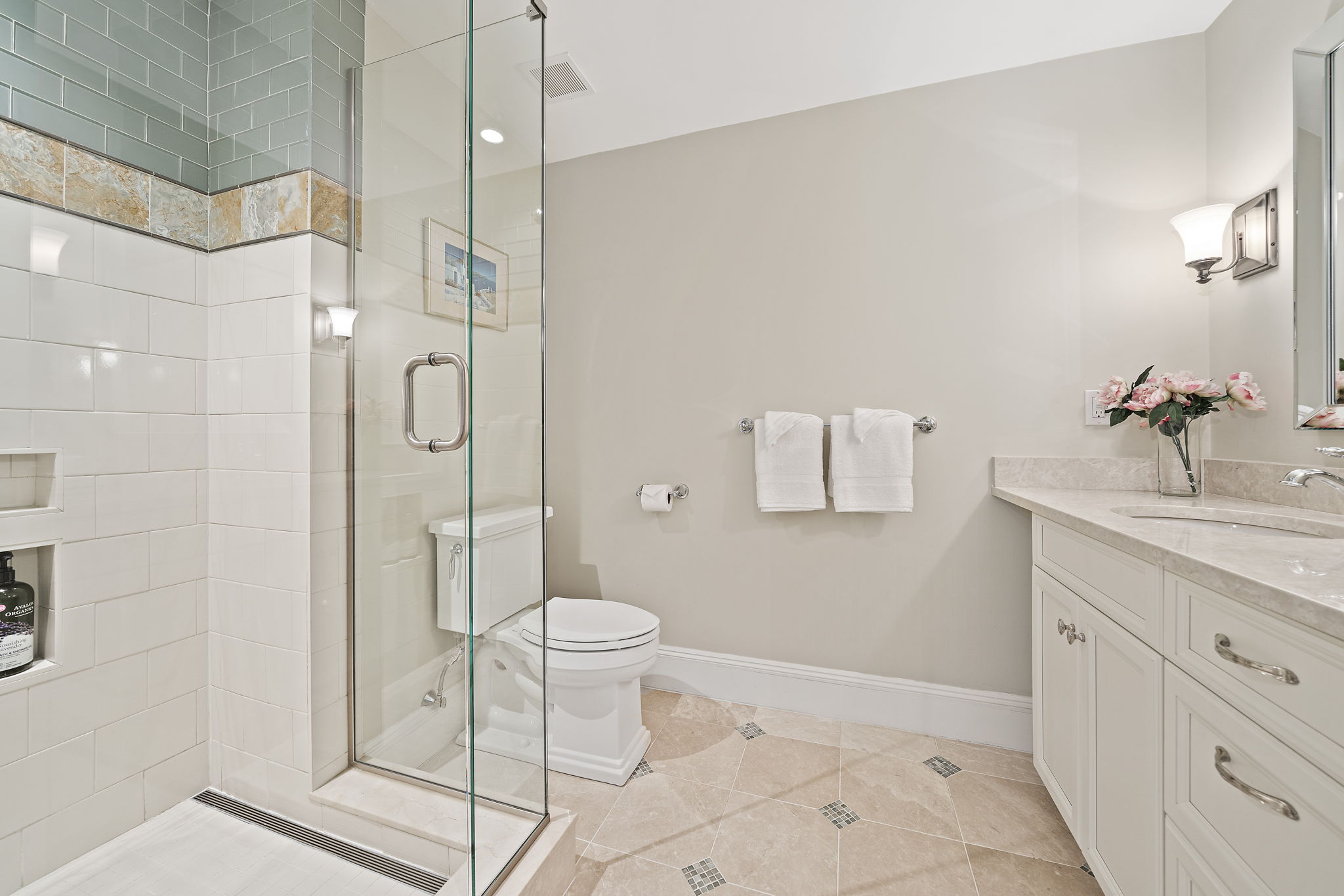  26 Weybridge Rd, Brookline, MA 02445, US Photo 43