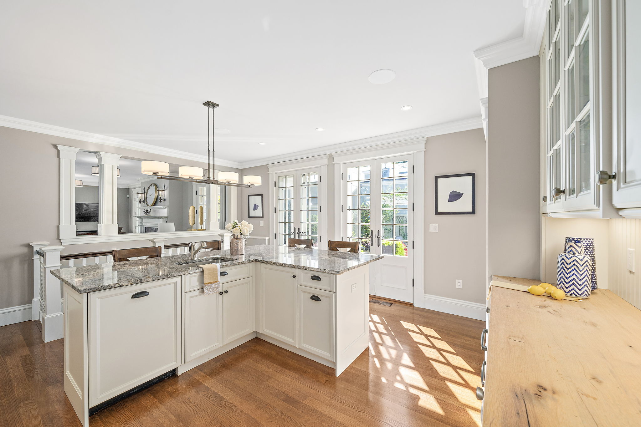  26 Weybridge Rd, Brookline, MA 02445, US Photo 13